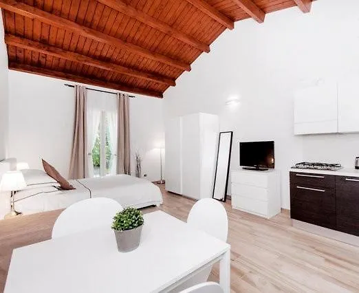 Dalmati House Aparthotel Rom